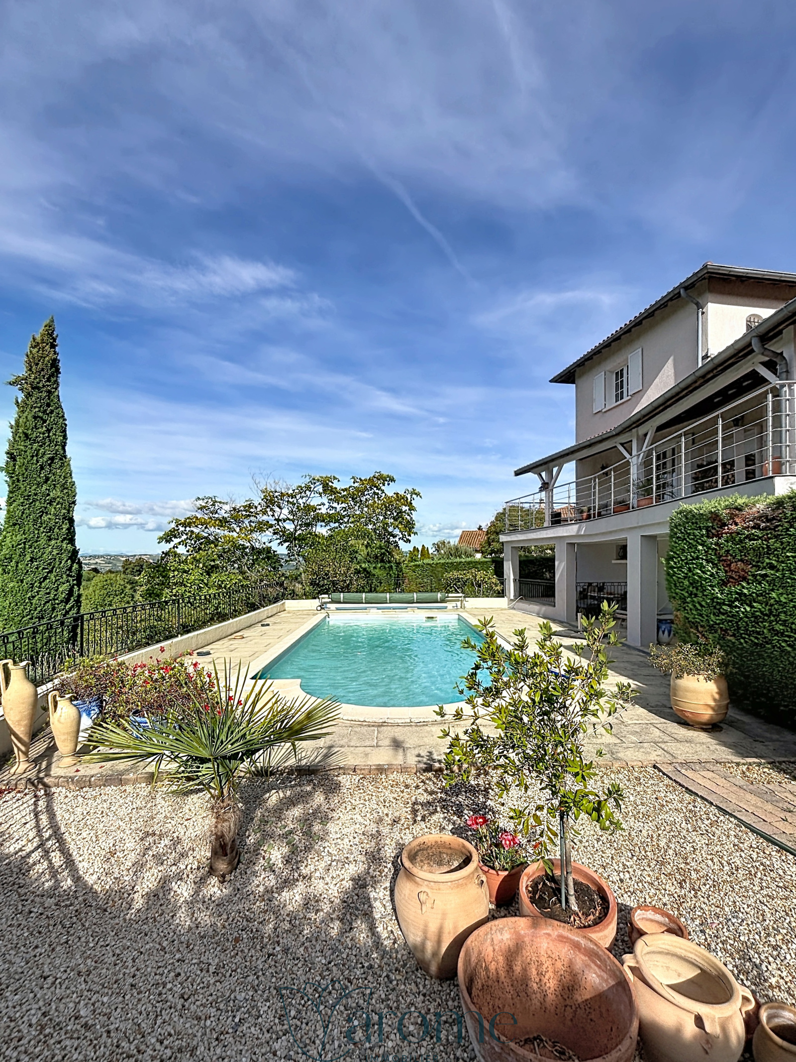Maison 6 pièces 162 m² · à Chasselay · 162 m² · 658 000 €